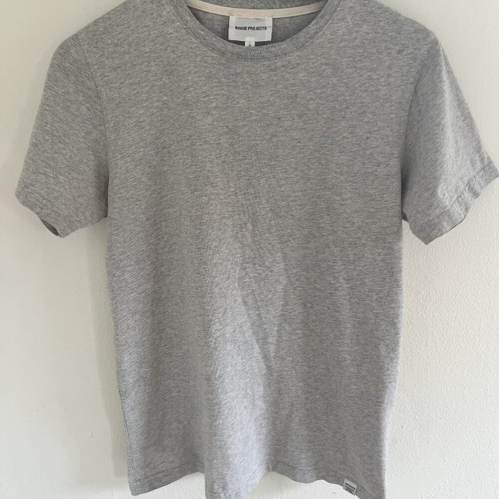 Norse Projects Niels Standard Tee in Grey Small